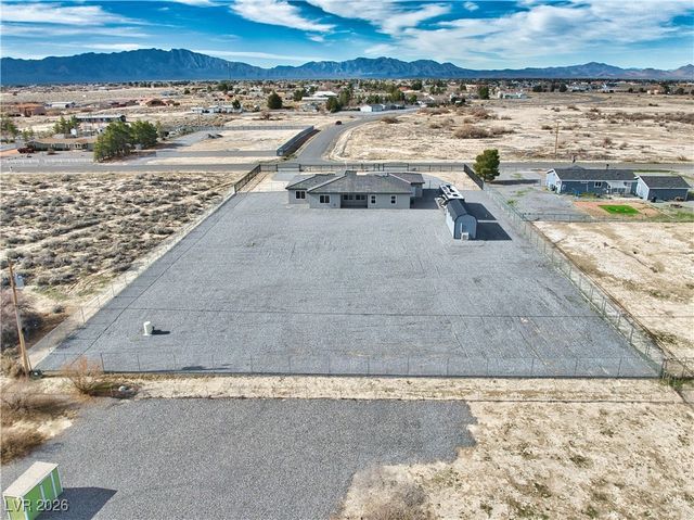 3781 South Oakleaf Avenue, Pahrump, NV 89048