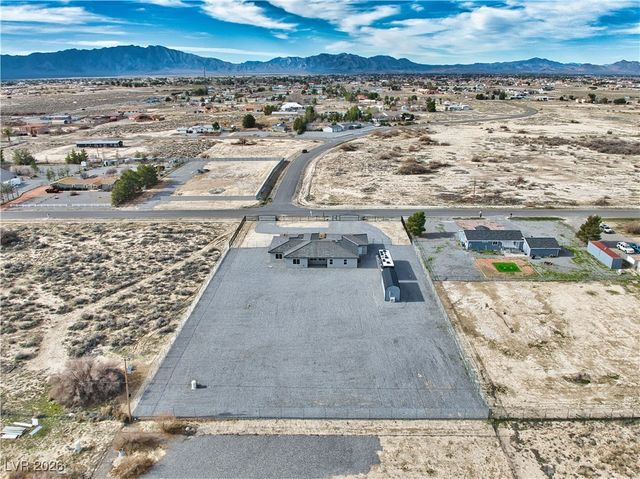 3781 South Oakleaf Avenue, Pahrump, NV 89048