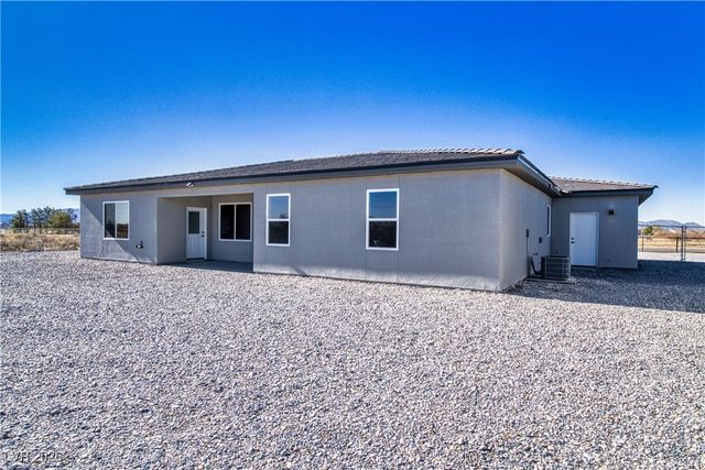 3781 South Oakleaf Avenue, Pahrump, NV 89048