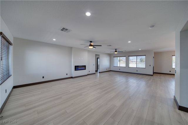 3781 South Oakleaf Avenue, Pahrump, NV 89048