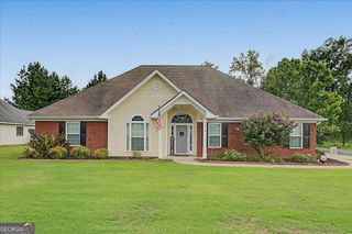 2 Sleepy Oaks Trail NE, Rome, GA 30165