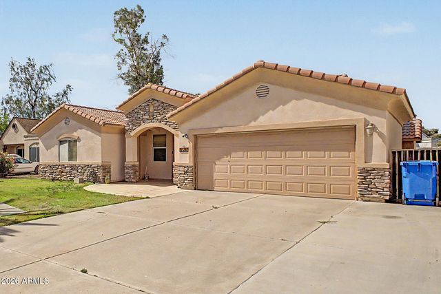 4540 W RENEE Drive, Glendale, AZ 85308
