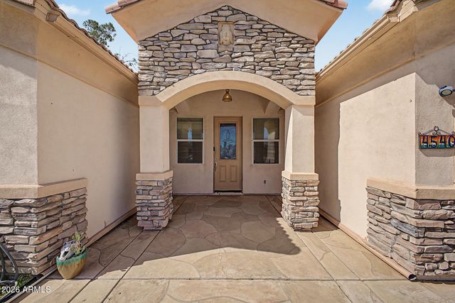 4540 W RENEE Drive, Glendale, AZ 85308