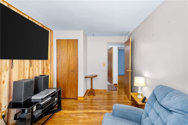 27 Vineyard Street, Pawtucket, RI 02860