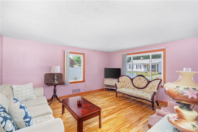 27 Vineyard Street, Pawtucket, RI 02860