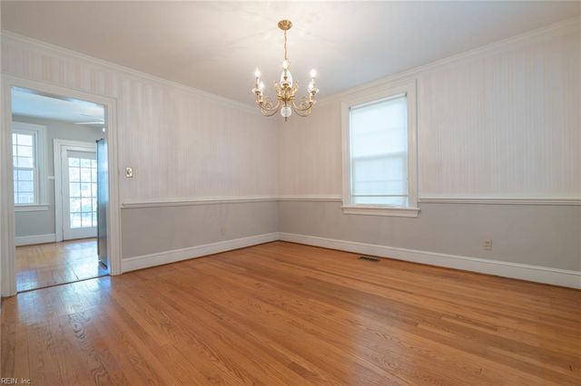621 Butler AVE, Suffolk, VA 23434