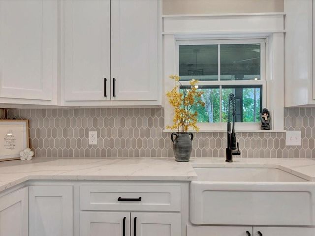 537 Cc Road, Diboll, TX 75941