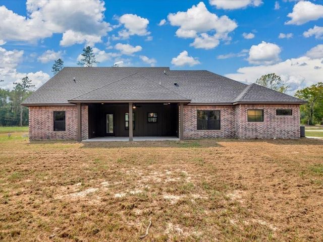 537 Cc Road, Diboll, TX 75941