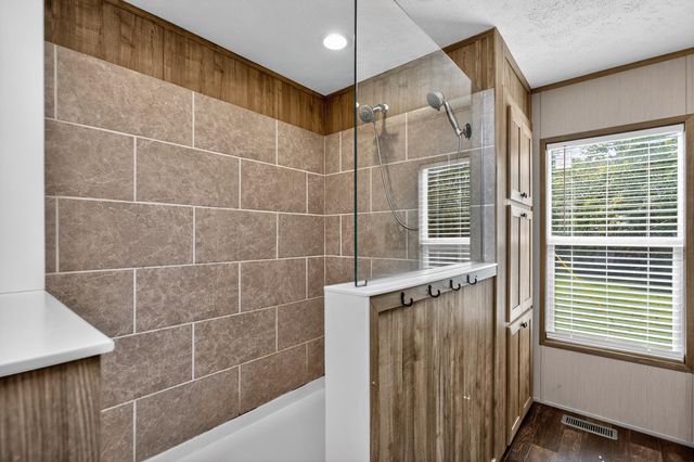 936 Dripping Springs Road, Crab Orchard, KY 40419