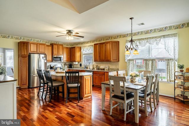 1401 CAMEO CT, Quakertown, PA 18951