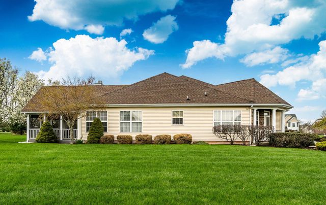 1401 CAMEO CT, Quakertown, PA 18951