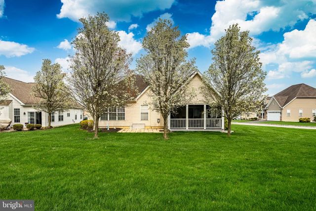 1401 CAMEO CT, Quakertown, PA 18951