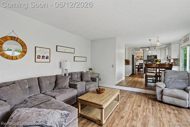 1411 Baywood Circle, Brighton, MI 48116