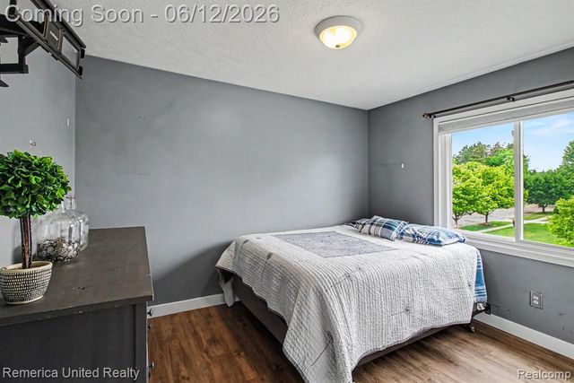 1411 Baywood Circle, Brighton, MI 48116