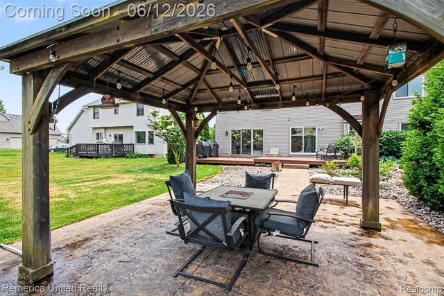 1411 Baywood Circle, Brighton, MI 48116