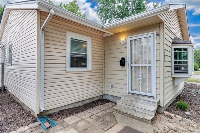 4558 S Fern Ave, Wichita, KS 67217