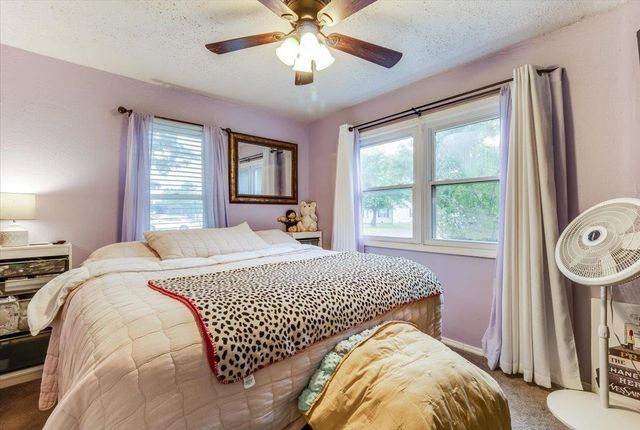 4558 S Fern Ave, Wichita, KS 67217