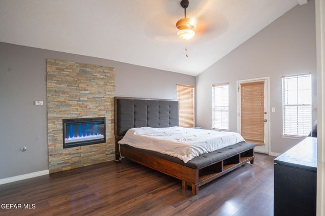 1369 LUZ CARPIO Way, El Paso, TX 79936