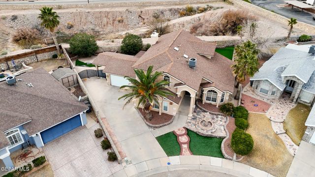 1369 LUZ CARPIO Way, El Paso, TX 79936