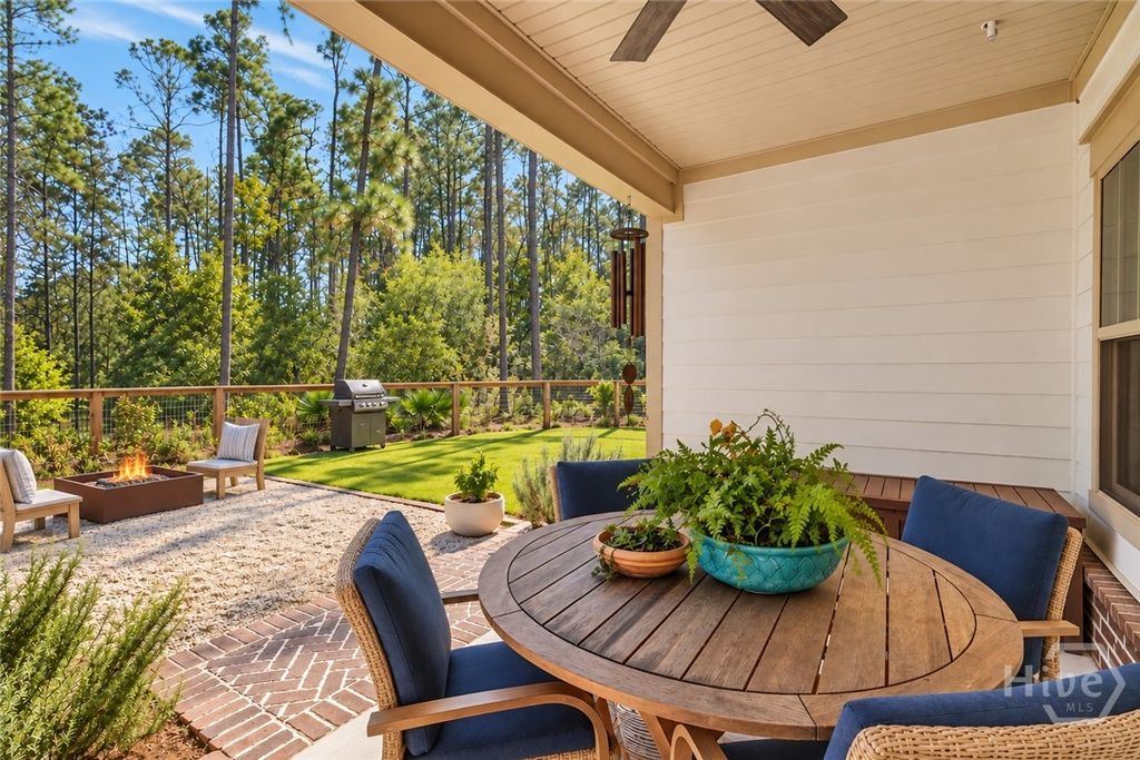 Image 25 of property listing at 1613 Blue Jay Road, Rincon, GA 31326