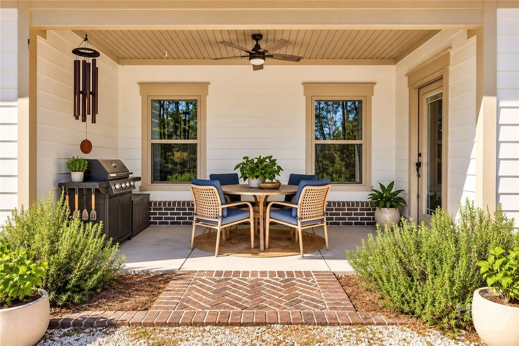 Image 26 of property listing at 1613 Blue Jay Road, Rincon, GA 31326