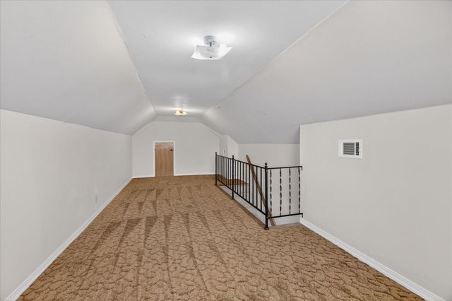 137 Arrowwood Street, Lake Jackson, TX 77566