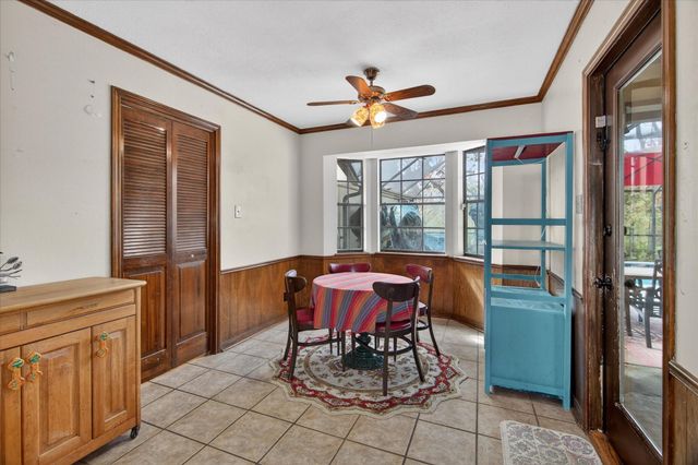 137 Arrowwood Street, Lake Jackson, TX 77566