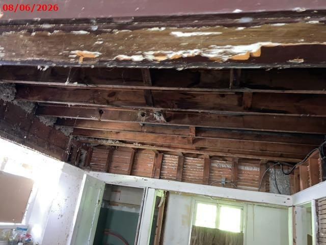 209 E Chambers STREET, Milwaukee, WI 53212