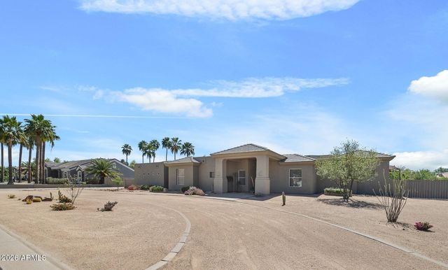 2687 E ARROWHEAD Trail, Gilbert, AZ 85297