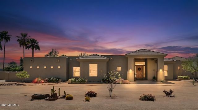 2687 E ARROWHEAD Trail, Gilbert, AZ 85297