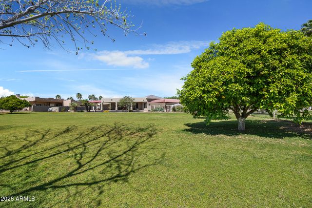 2687 E ARROWHEAD Trail, Gilbert, AZ 85297