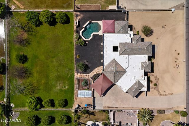 2687 E ARROWHEAD Trail, Gilbert, AZ 85297