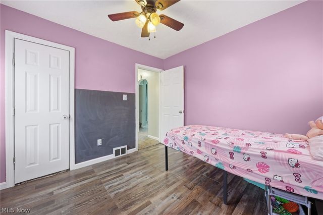 1852 Cramer Avenue, Akron, OH 44312