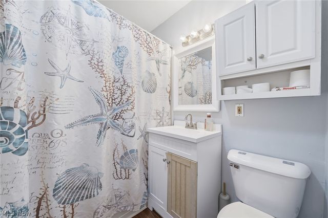 1852 Cramer Avenue, Akron, OH 44312