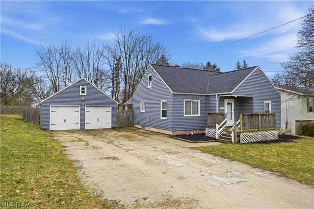 1852 Cramer Avenue, Akron, OH 44312