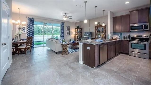 5504 TWILIGHT GREY LANE, Sarasota, FL 34240