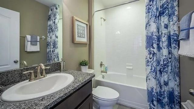 5504 TWILIGHT GREY LANE, Sarasota, FL 34240