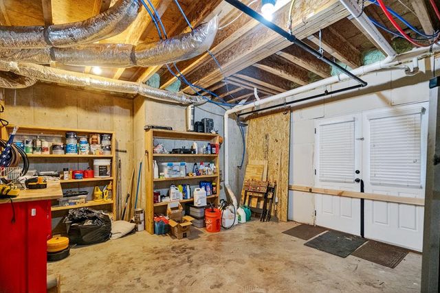 511 Brae Burn Court, Lanett, AL 36863