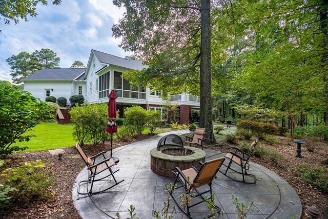 511 Brae Burn Court, Lanett, AL 36863