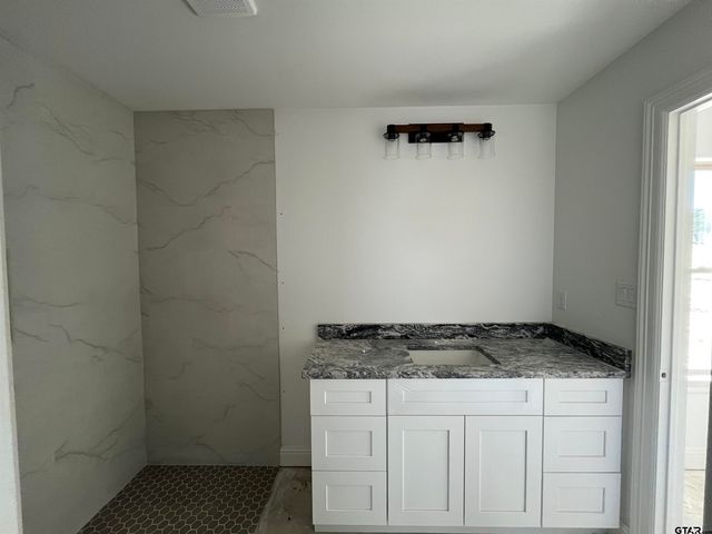 574 CR 2745, Mineola, TX 75773