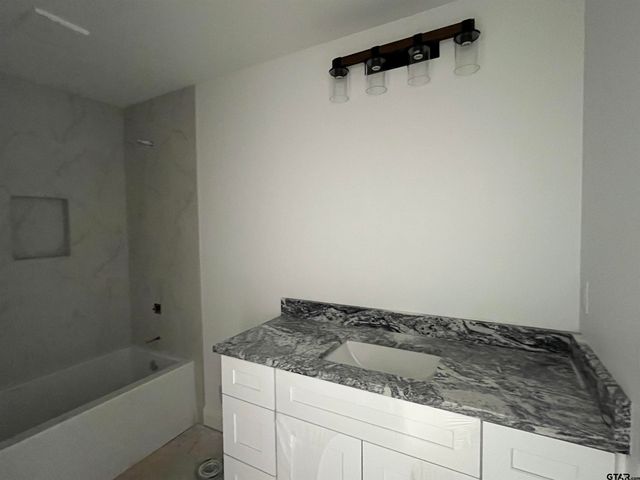 574 CR 2745, Mineola, TX 75773