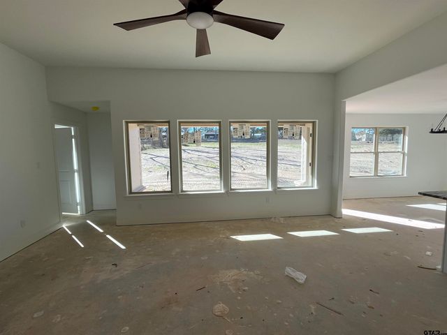 574 CR 2745, Mineola, TX 75773