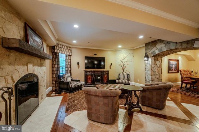40935 GRENATA PRESERVE PL, Leesburg, VA 20175