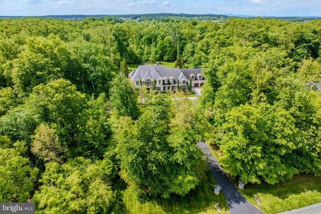 40935 GRENATA PRESERVE PL, Leesburg, VA 20175