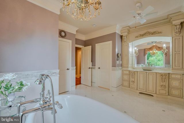 40935 GRENATA PRESERVE PL, Leesburg, VA 20175