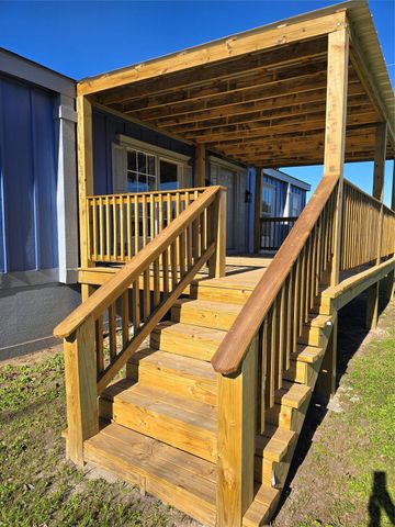 44 Avenue K, Markham, TX 77456