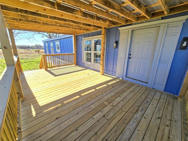 44 Avenue K, Markham, TX 77456