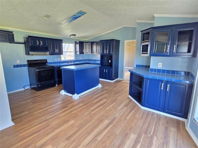 44 Avenue K, Markham, TX 77456