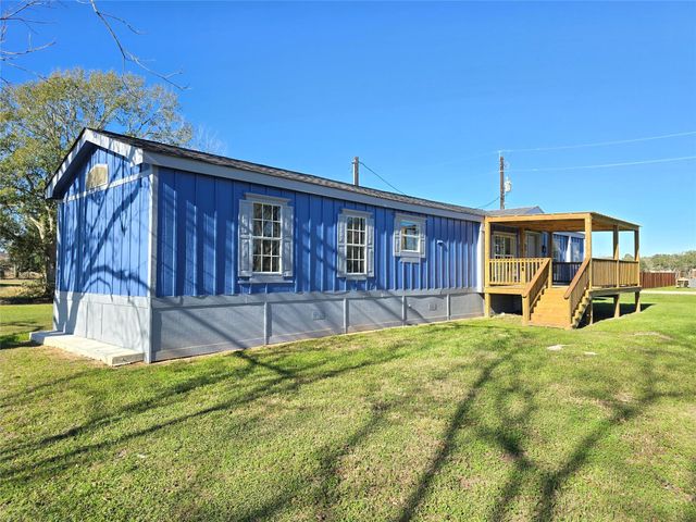 44 Avenue K, Markham, TX 77456