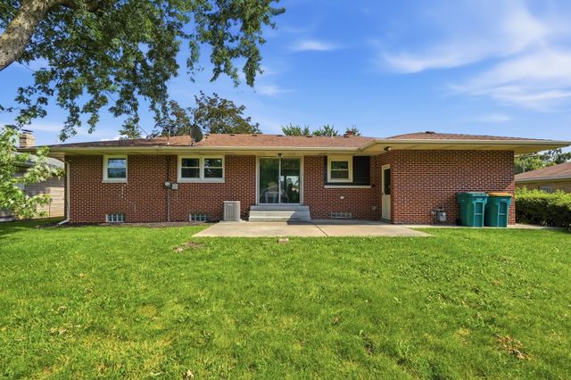 1120 W 54th Avenue, Merrillville, IN 46410